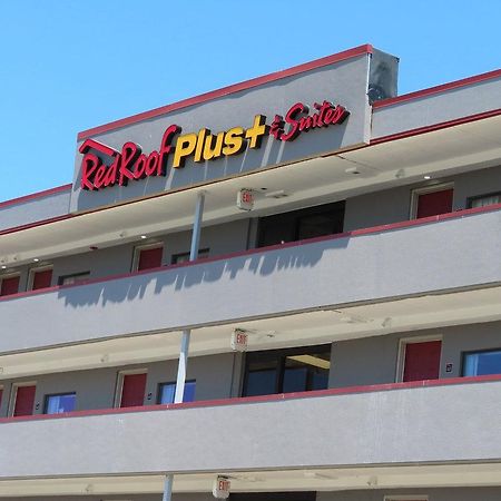 Red Roof Plus+ & Suites Erie Kültér fotó